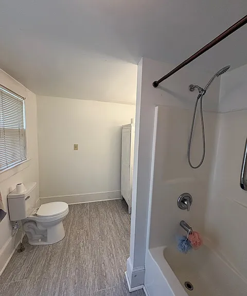 310 E Piedmont St #102 — Photo 4