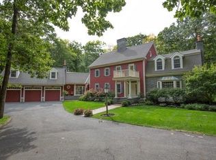 39 Lilly Pond Rd, Boxford, MA 01921