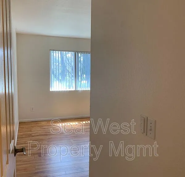 1730 S El Camino Real S #H201 — Photo 13