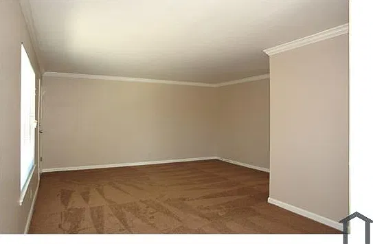 2 bed, 800 sqft, $2,635 — Photo 2