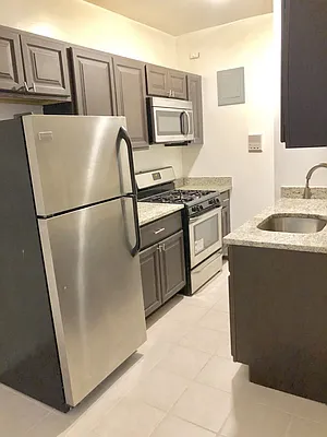 Rented by Silverstreet RE LLC | media 1