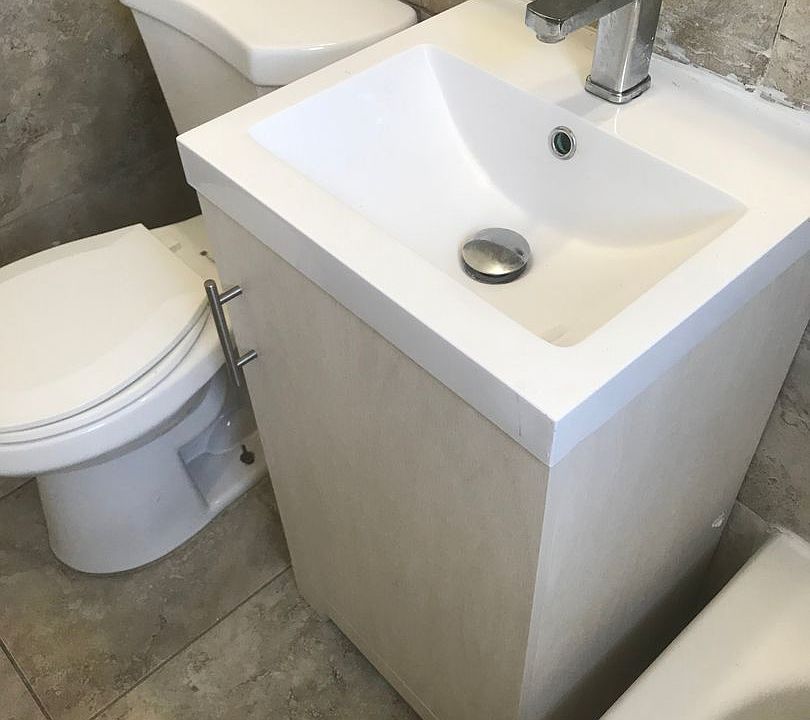 1st image of 225 NW 16th St APT 8