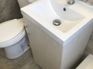 225 NW 16th St APT 8, Miami, FL 33136
