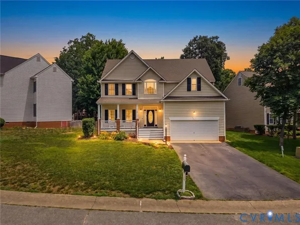 1312 Hawkins Wood Cir, Midlothian, VA 23114