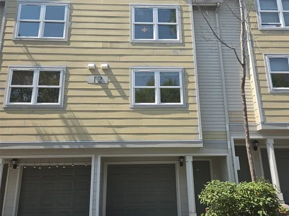 3116 164th Street SW #1204, Lynnwood, WA 98087