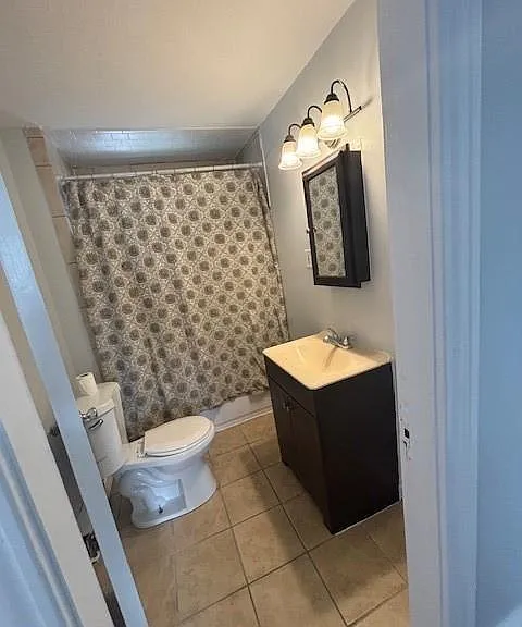 101 Rutherglen Ave #103 — Photo 11