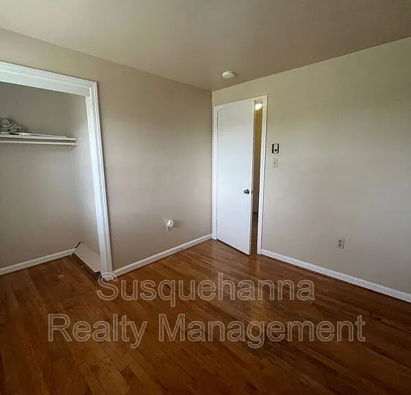 529 Stone Hill Rd — Photo 14