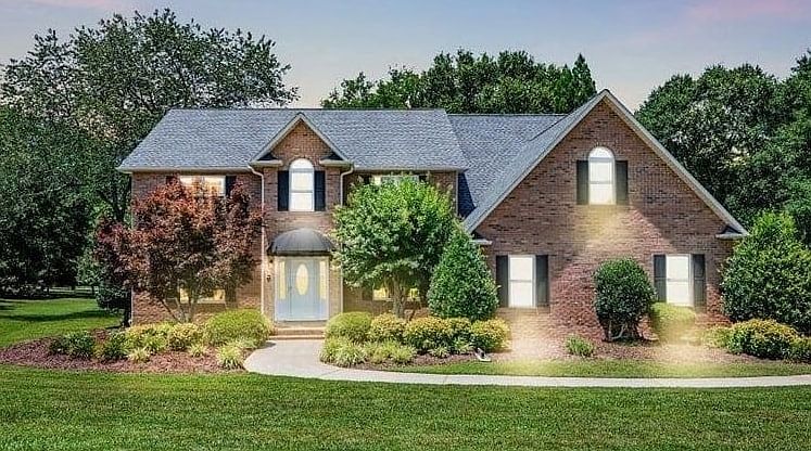 1st image of 101 Plantation Dr