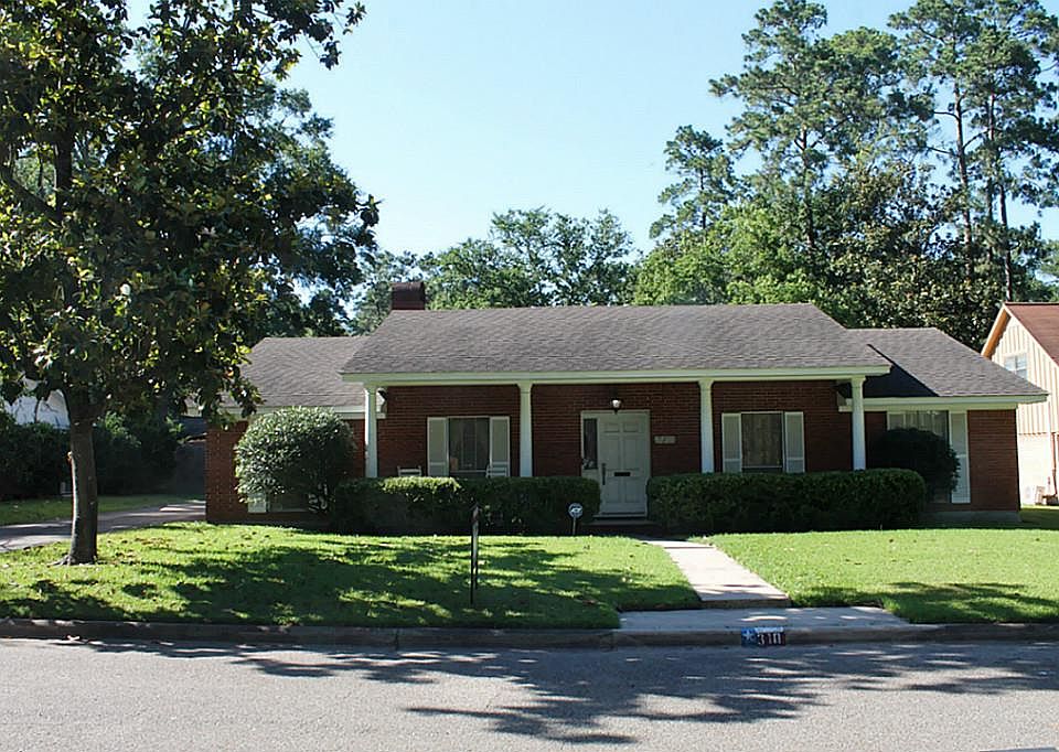 1st image of 310 Wildwood Ln