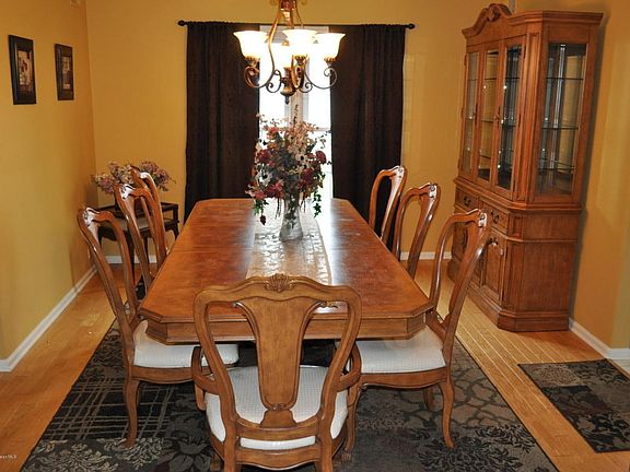 5th image of 1660 Wisteria Ct
