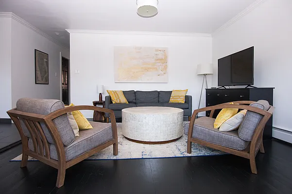 Rented by Douglas Elliman | media 37