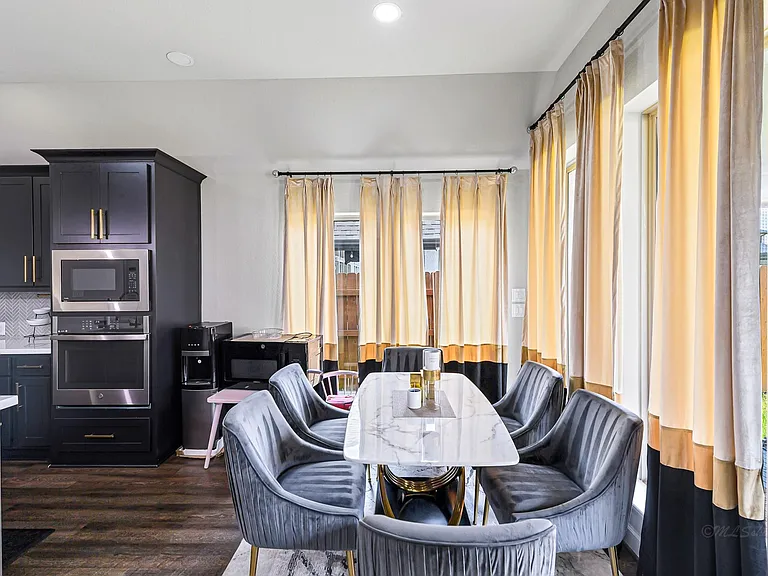 2711 Sylvan Birch Trl — Photo 26