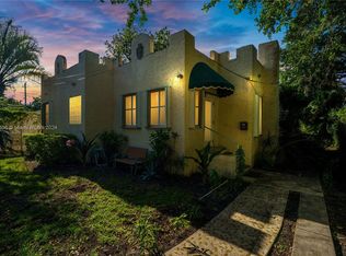 1674 SW 23rd St, Miami, FL 33145