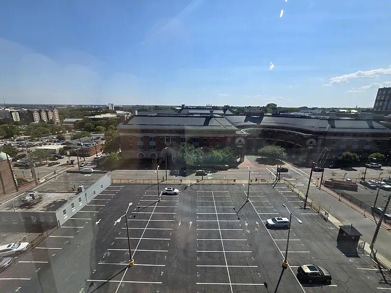 503 W Grace St #911 — Photo 16