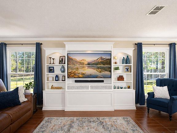 5th image of 2204 Meadow Pond Trl