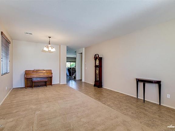 4th image of 11739 W Patrick Ln