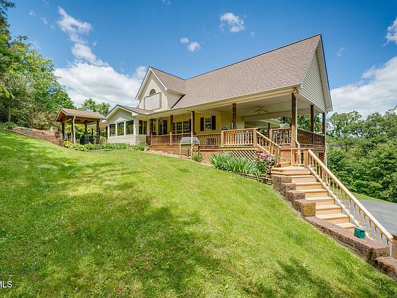 6th image of 490 Cockatiel Rd