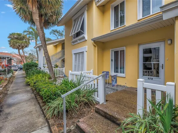 3710 41st Way S Unit D, Saint Petersburg, FL 33711