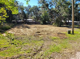 5 Mosse Rd, Saint Helena Island, SC 29920