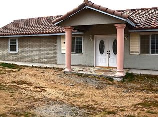 8425 Indio Ave, Yucca Valley, CA 92284