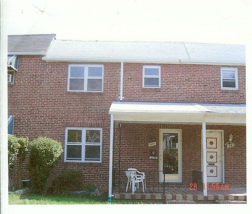 Front of Home in  Peaceful Neighborhood