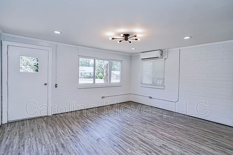 201 Brushy Creek Rd, Taylors, SC 29687 Zillow