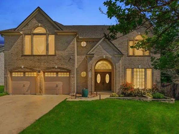 3893 Royal Troon Dr, Round Rock, TX 78664