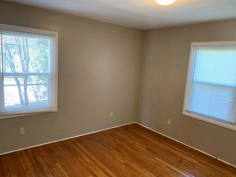 1089 Palm Ave — Photo 7