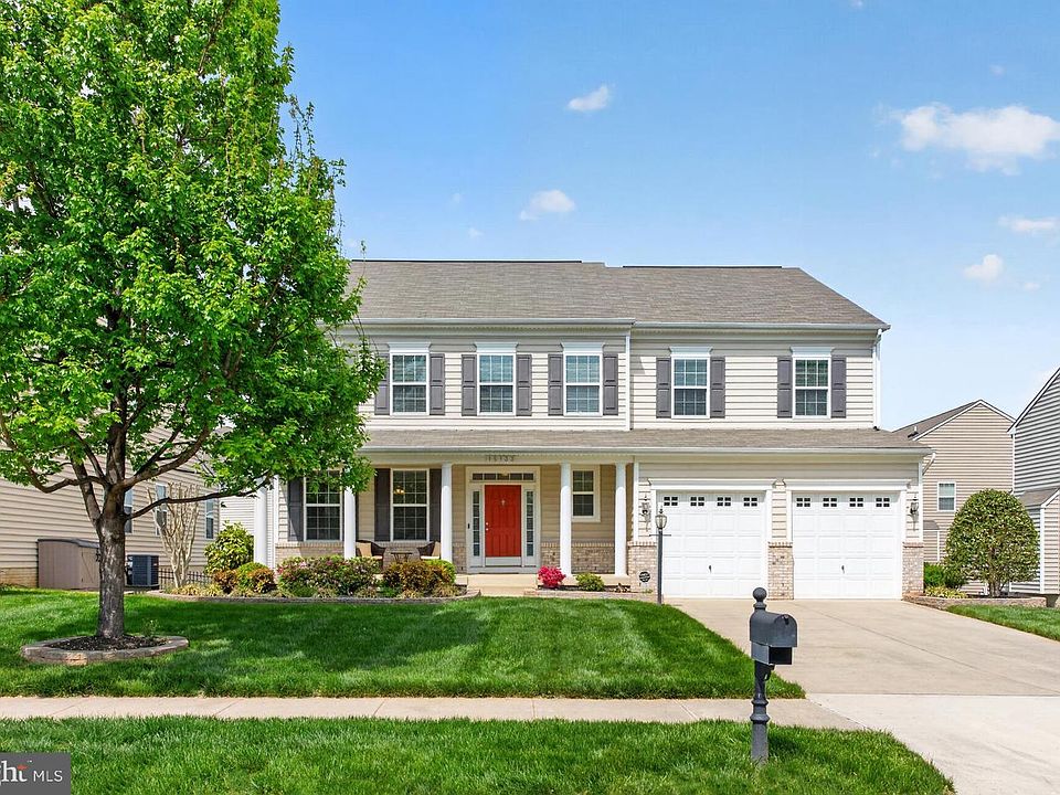 1st image of 15133 Barnes Edge Ct
