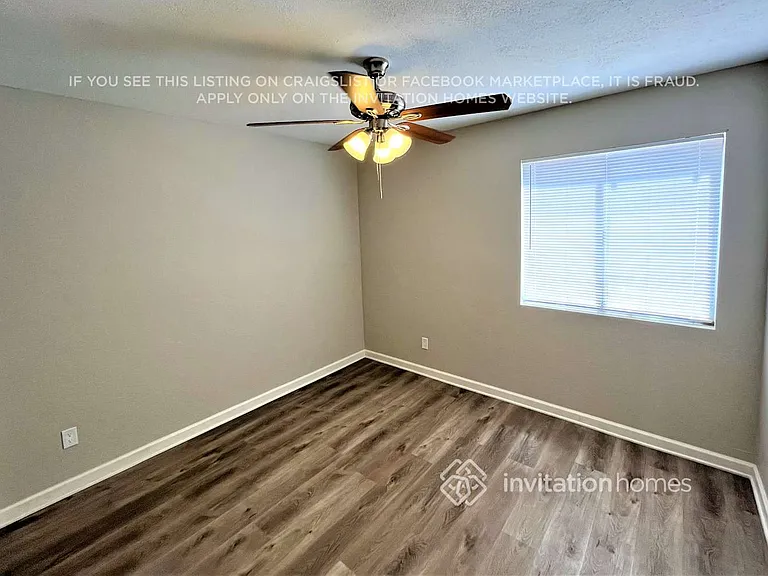3856 E Acoma Dr — Photo 12