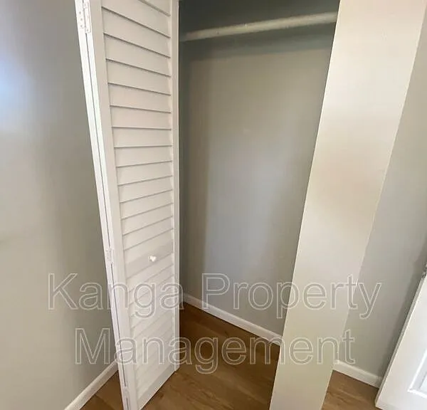 3723 Morton Ave #5 — Photo 14