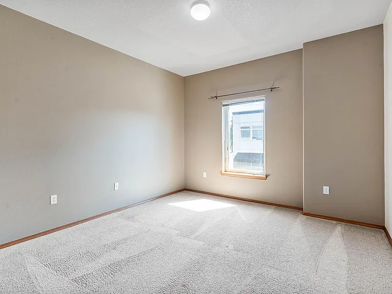 15325 NW Central Dr #211 — Photo 20