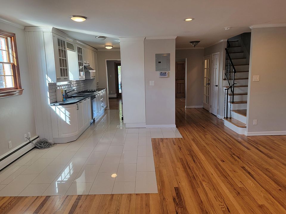 1st image of 2205 E 65th St