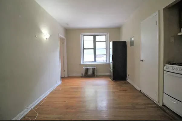 Rented by Hagstrom Management Inc | media 35