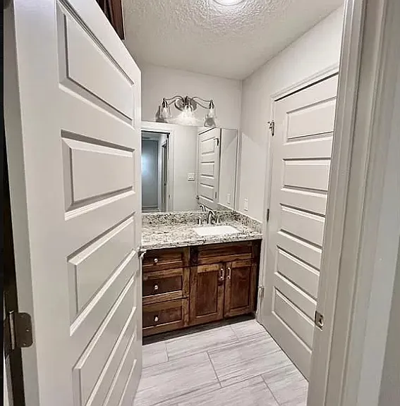 4334 W Plum St — Photo 19