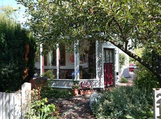 2112 N 61st St, Seattle, WA 98103