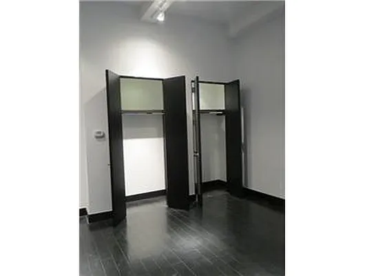 Rented by Douglas Elliman | media 15