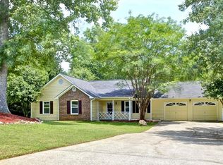 801 Oak Trce, Woodstock, GA 30189