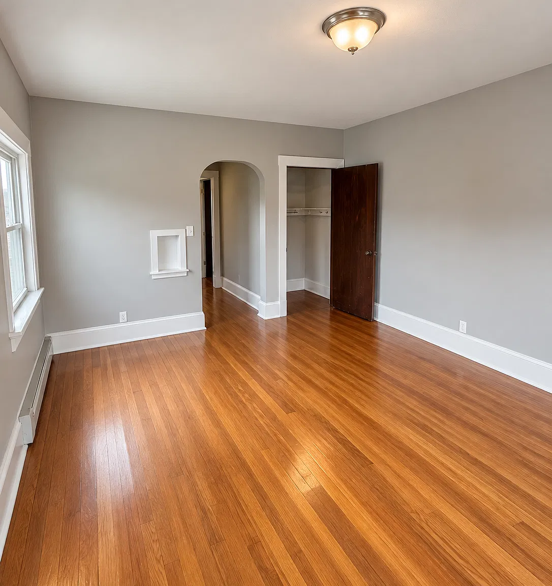2240 Norwood Ave — Photo 4