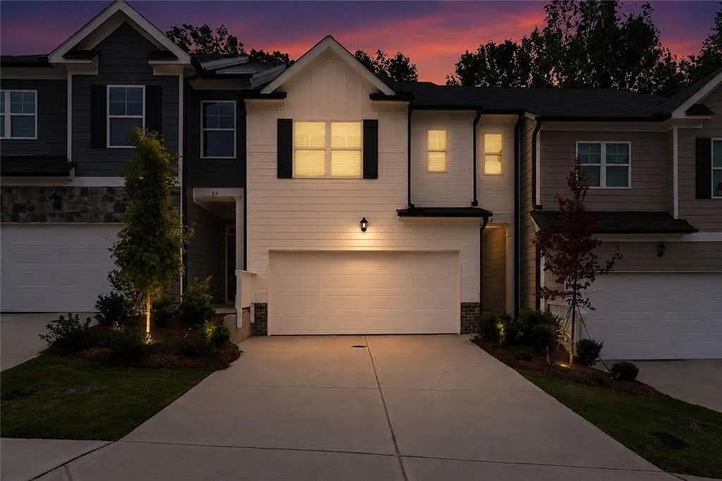 3 bed, 2.5 bath, 1857 sqft, $2,095 — Photo 1