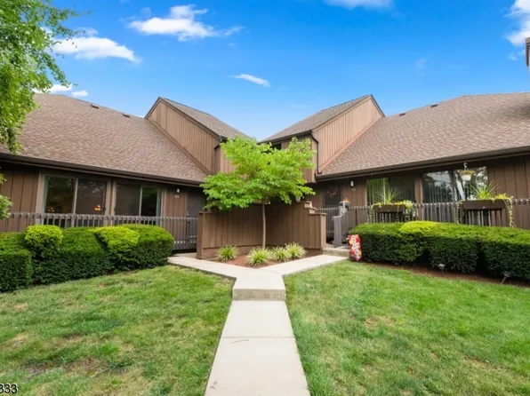 188 Kingsberry Dr, Franklin Twp., NJ 08873