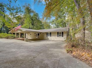 9055 Raldon Rd, Gainesville, GA 30506