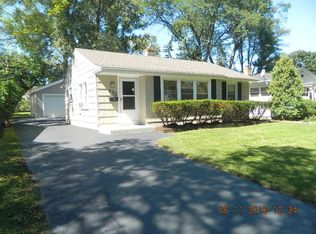 520 S Stewart Ave, Lombard, IL