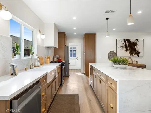 3220 W 77th St, Los Angeles, CA 90043