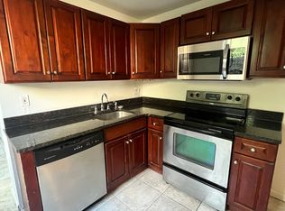 1718 Arlington St, Philadelphia, PA 19121