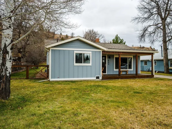 662 Harrison St, Sheridan, WY 82801