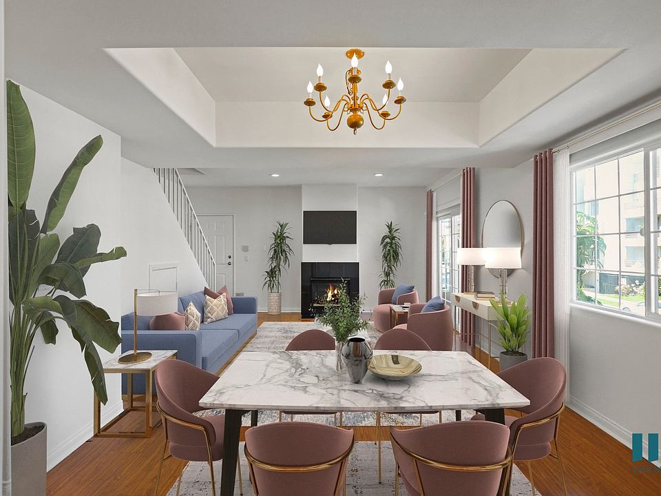 Townhome-Style Dining and Living Room