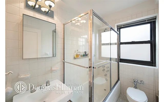 Sold by Douglas Elliman | media 17