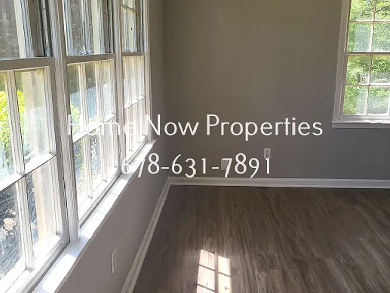 Southgate Way - 3540 Ranch — Photo 3