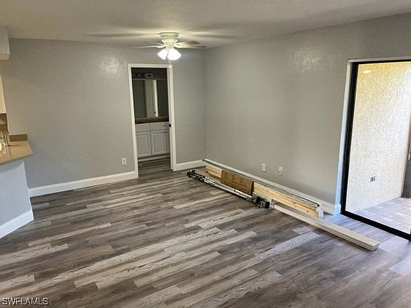 4th image of 13240 White Marsh Ln #3110